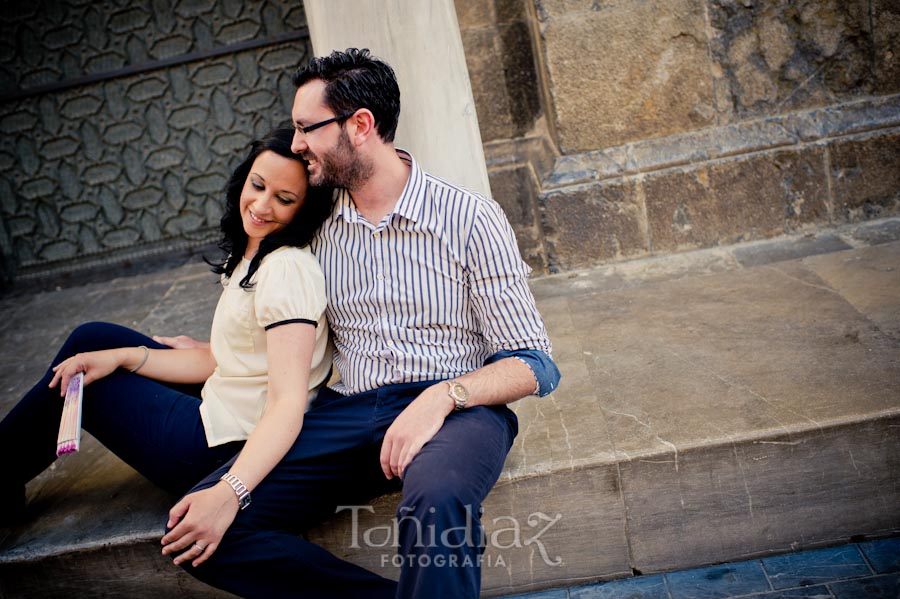 Preboda de Salud María y Francisco en los alrededores de la Mezquita de Córdoba fotografía 01