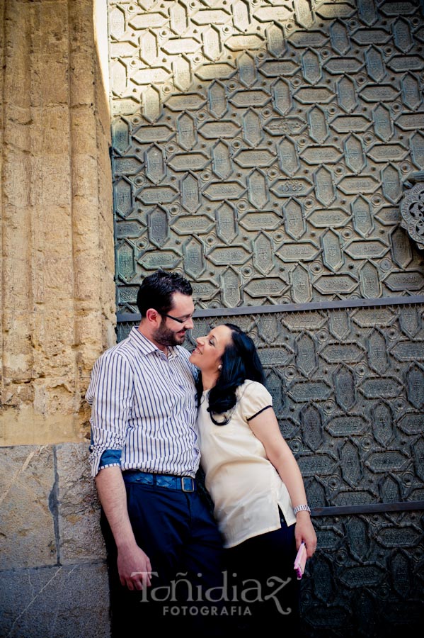 Preboda de Salud María y Francisco en los alrededores de la Mezquita de Córdoba fotografía 06