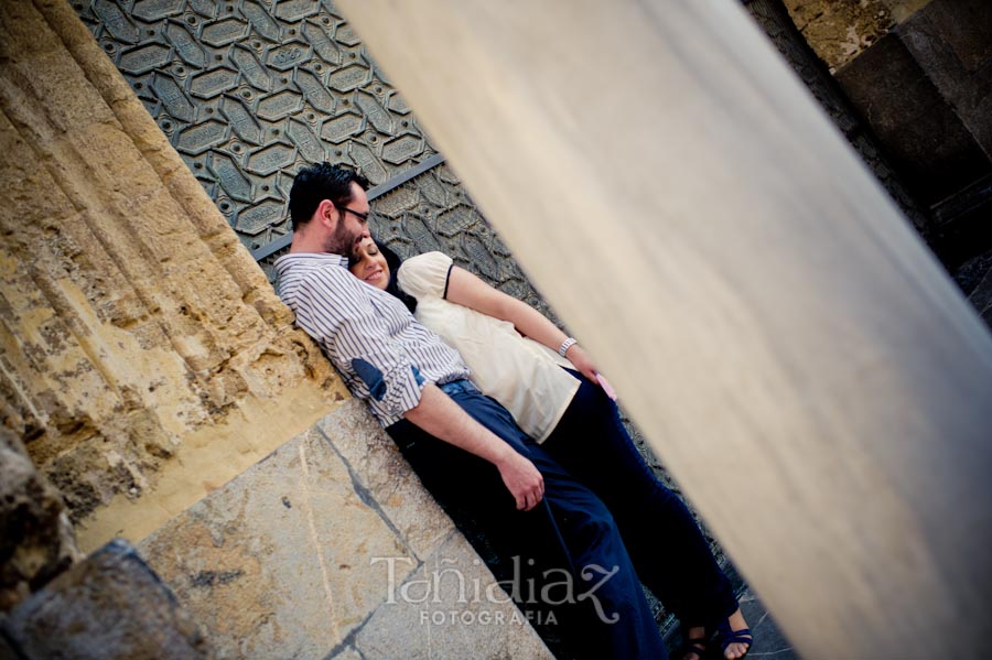 Preboda de Salud María y Francisco en los alrededores de la Mezquita de Córdoba fotografía 09