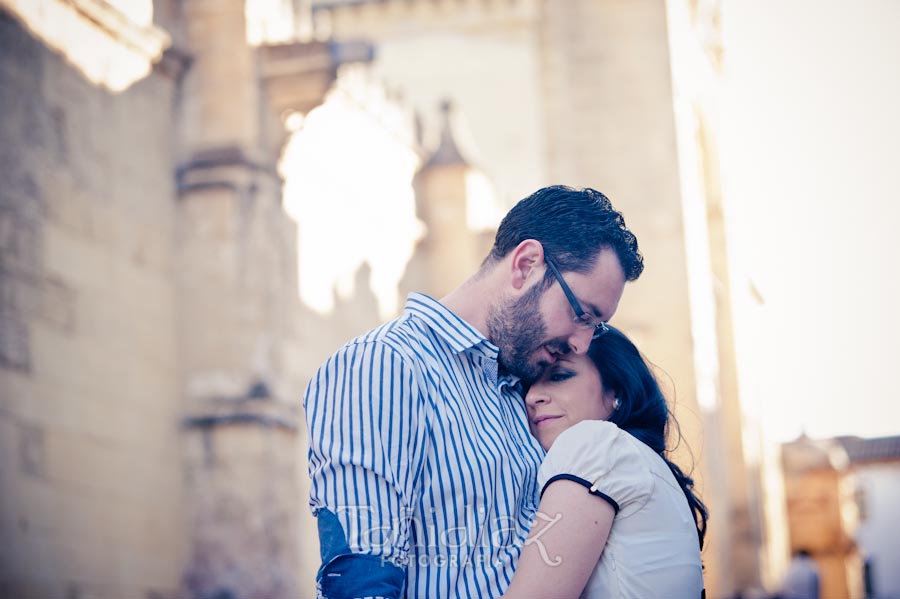 Preboda de Salud María y Francisco en los alrededores de la Mezquita de Córdoba fotografía 33