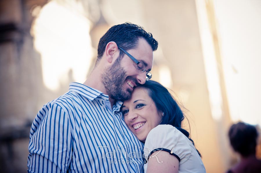 Preboda de Salud María y Francisco en los alrededores de la Mezquita de Córdoba fotografía 34