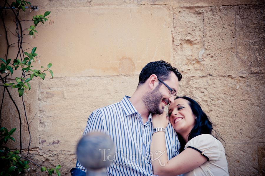 Preboda de Salud María y Francisco en los alrededores de la Mezquita de Córdoba fotografía 36