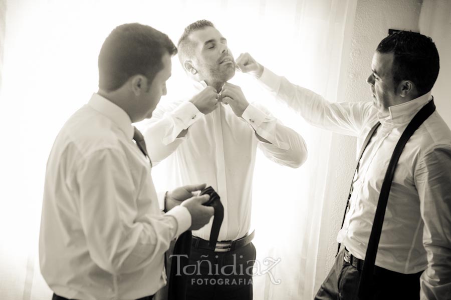 Boda de Oscar y Estefanía en casa del novio fotografía 009