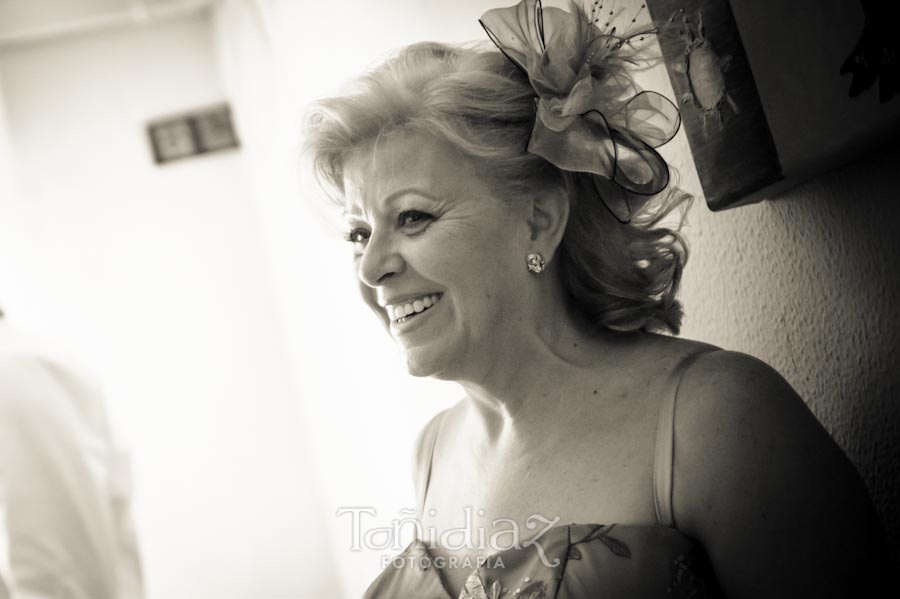 Boda de Oscar y Estefanía en casa del novio fotografía 010