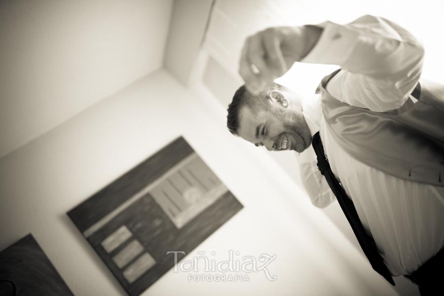 Boda de Oscar y Estefanía en casa del novio fotografía 011