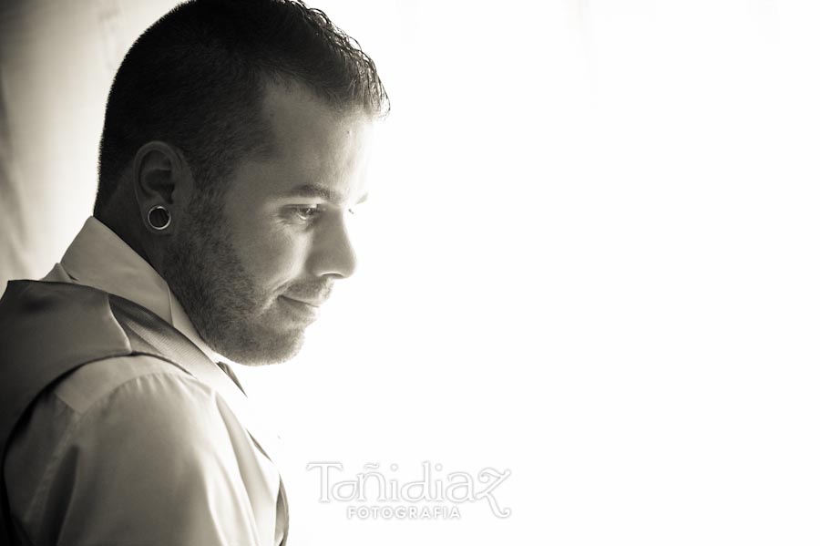 Boda de Oscar y Estefanía en casa del novio fotografía 013