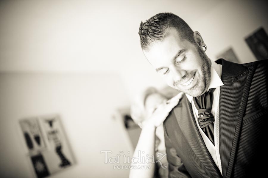 Boda de Oscar y Estefanía en casa del novio fotografía 016