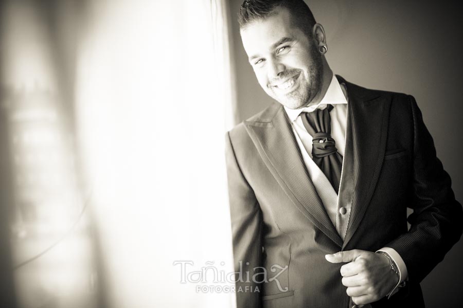 Boda de Oscar y Estefanía en casa del novio fotografía 019