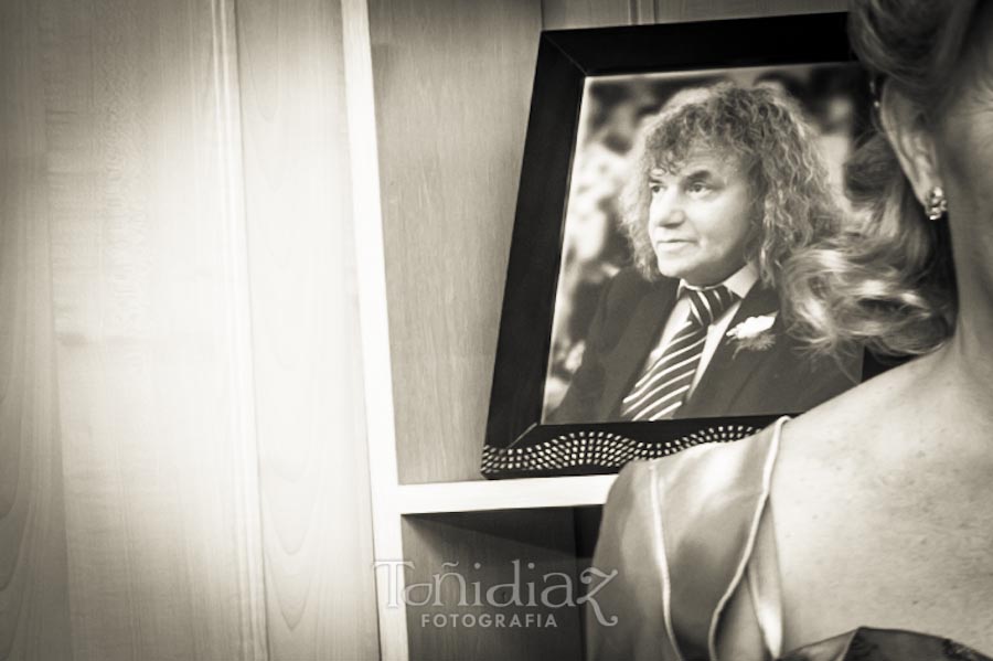 Boda de Oscar y Estefanía en casa del novio fotografía 020