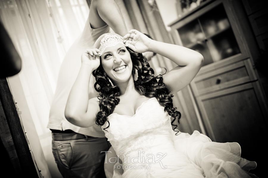 Boda de Oscar y Estefanía en casa de la novia fotografía 039