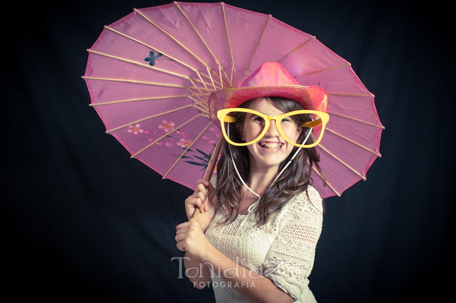 Photocall de disfraces en la Boda de Manolo y Teresa en Posadas Córdoba 43