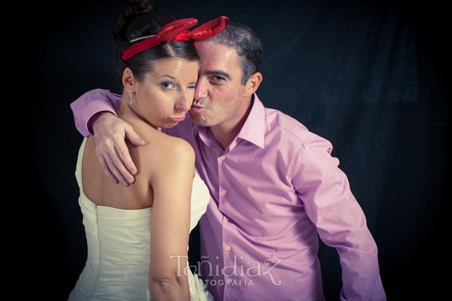Photocall de disfraces en la Boda de Manolo y Teresa en Posadas Córdoba 51