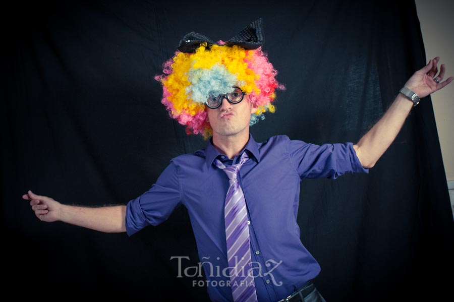 Photocall de disfraces en la Boda de Manolo y Teresa en Posadas Córdoba 54