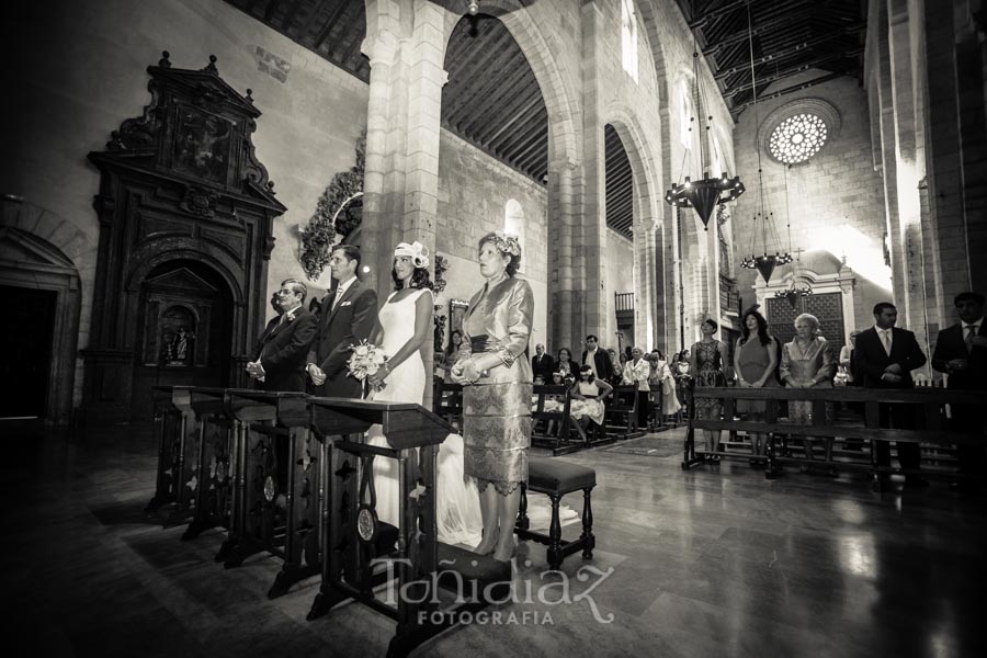 Boda de Carmen y Juan Antonio - Iglesia de San Pedro - © Toñi Díaz | fotografía 063