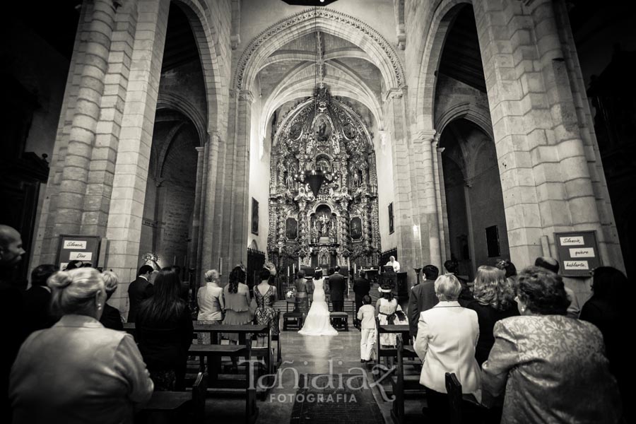 Boda de Carmen y Juan Antonio - Iglesia de San Pedro - © Toñi Díaz | fotografía 068