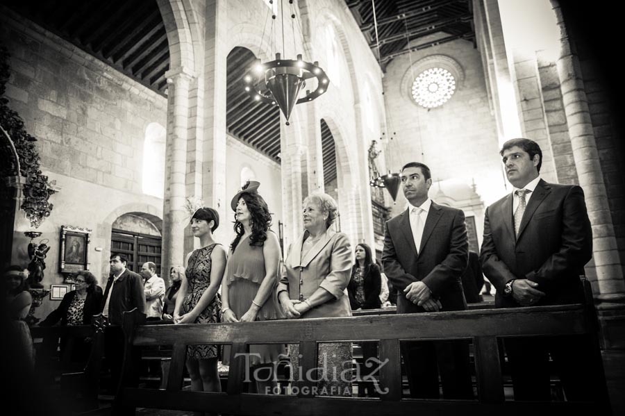 Boda de Carmen y Juan Antonio - Iglesia de San Pedro - © Toñi Díaz | fotografía 071