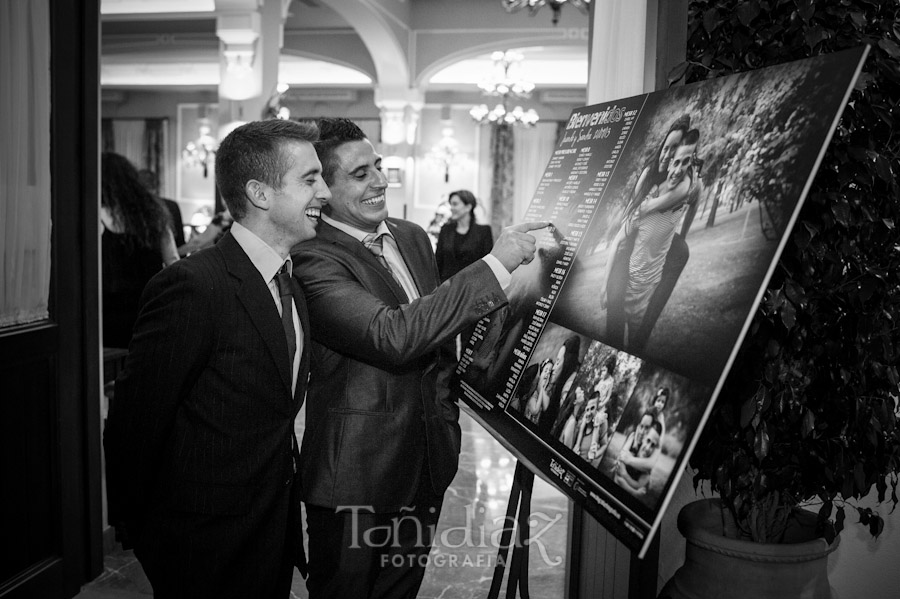 Boda de Juande y Sandra en el Salón de Celebraciones Los Jardines del Naranjo en Córdoba 5054