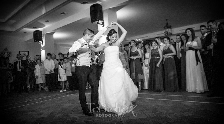 Boda de Juande y Sandra en el Salón de Celebraciones Los Jardines del Naranjo en Córdoba 6584